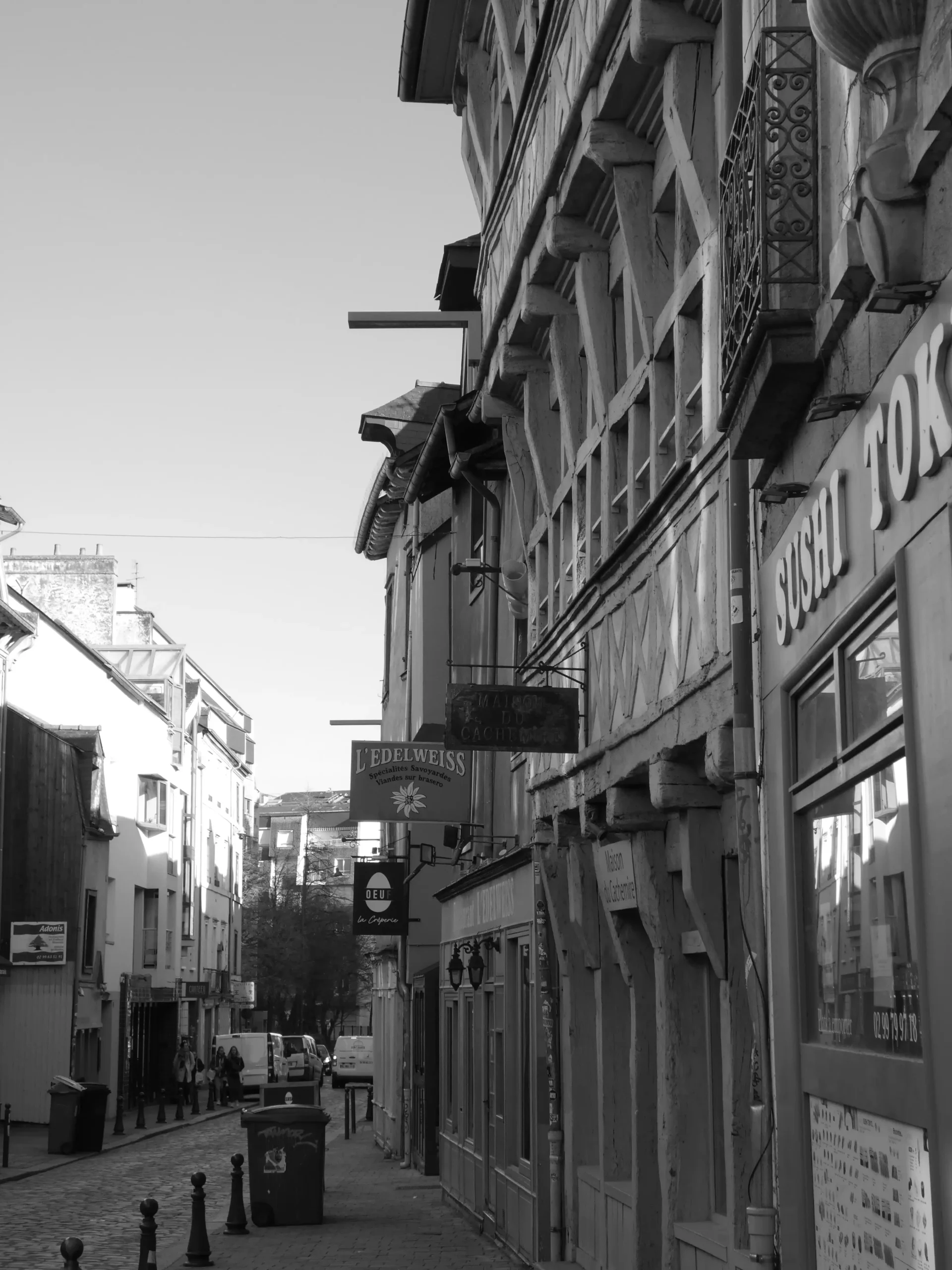 Narrow Street